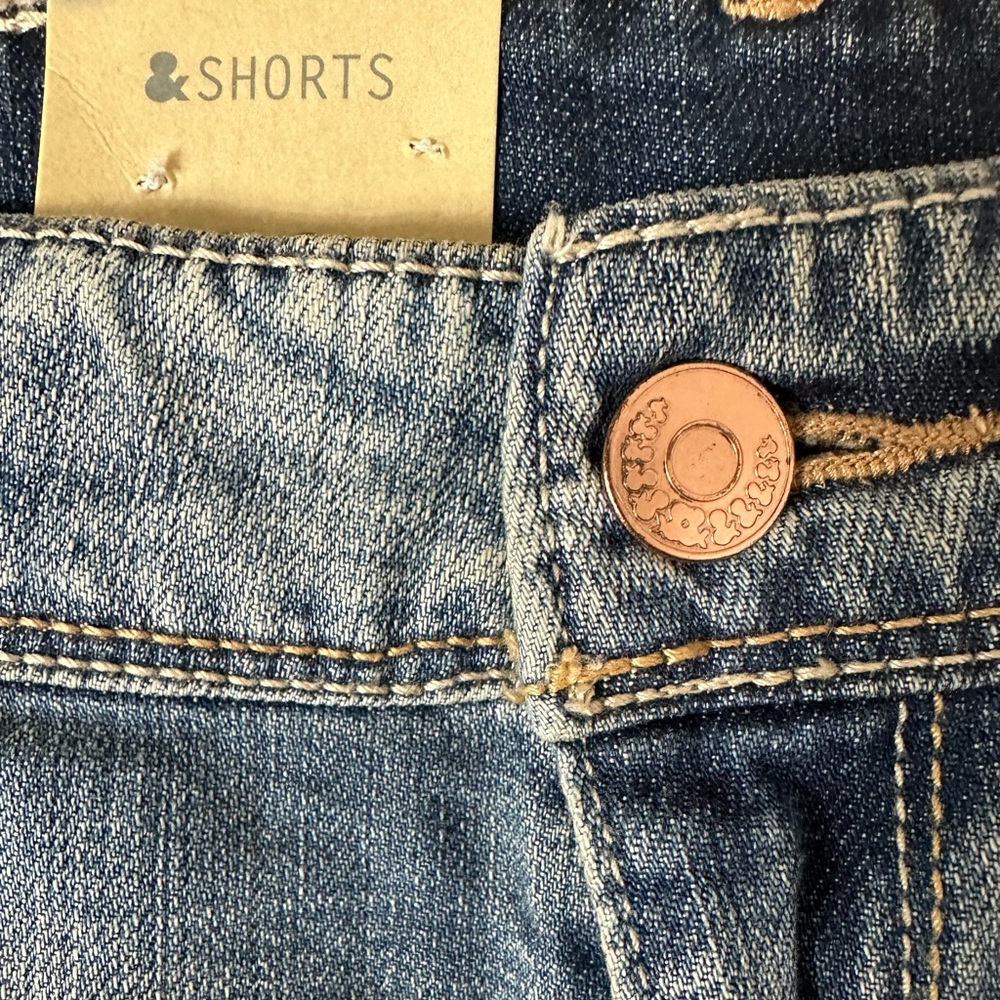 H&M Denim Booty Shorts - Picture 4 of 7